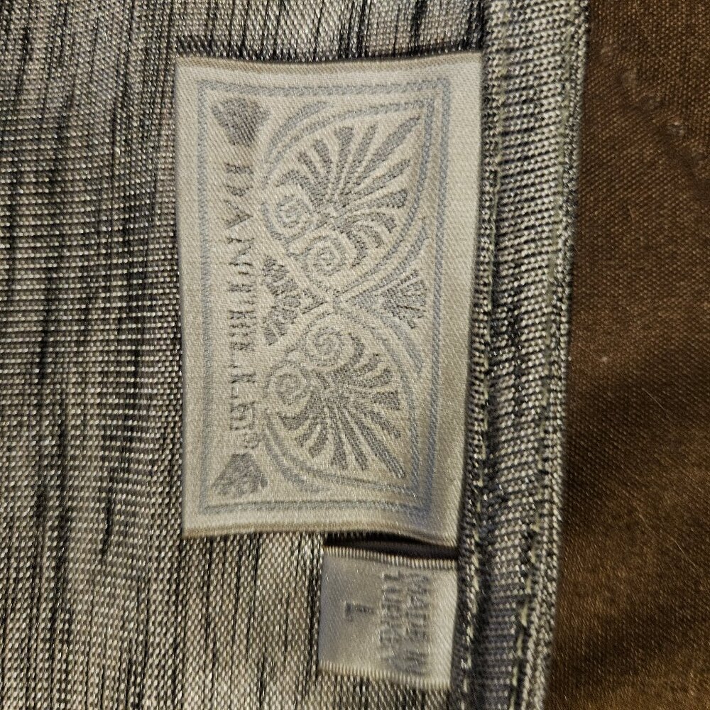 Bronze/Silver Top, Size Large - Picture 3 of 3